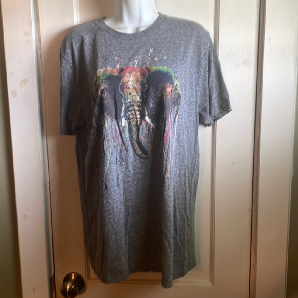 Elephant tee